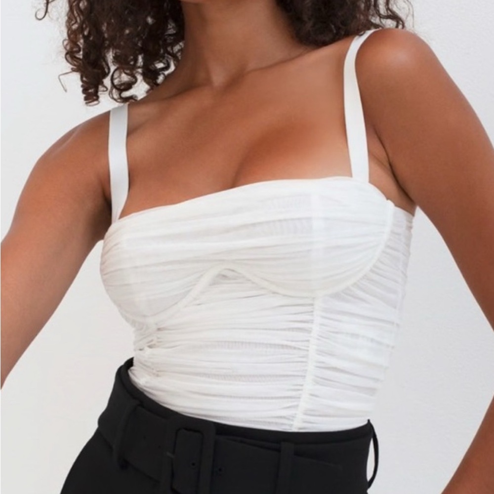 aritzia NWOT size 10